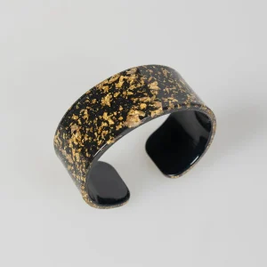 Brazalete rígido
