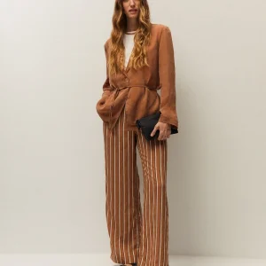 Pantalón ancho de rayas